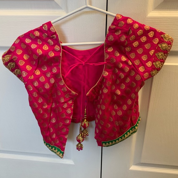 Indian heavy embroidery lehenga choli - Picture 2 of 10